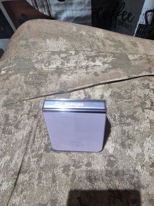 Samsung galaxy flip 5 512gb