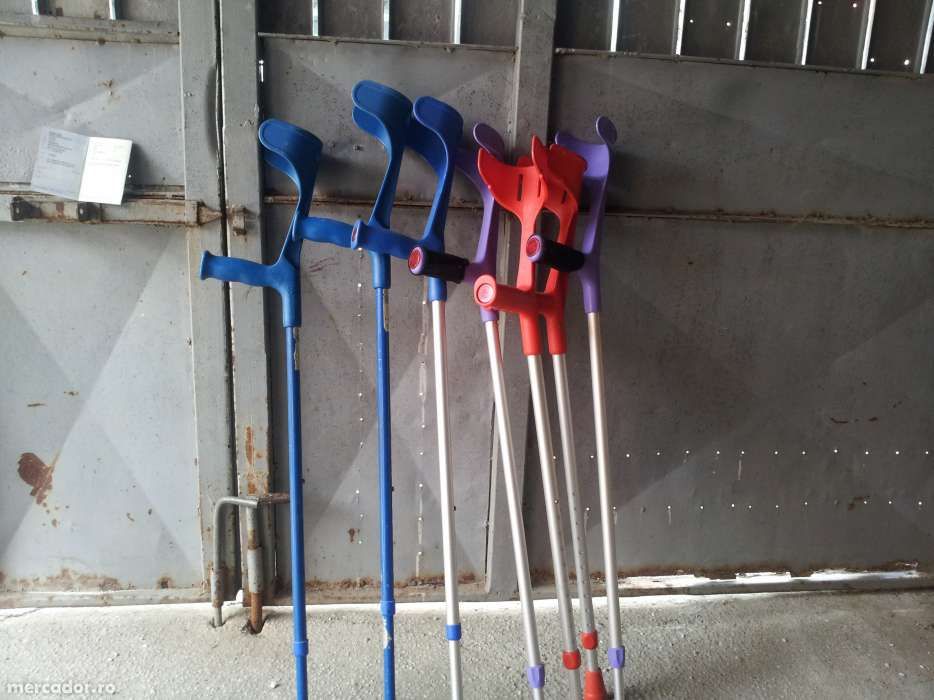 vand carje antebrat reglabile