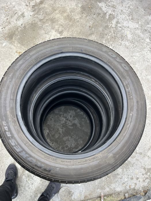 Гуми 225/55 R19 Toyo
