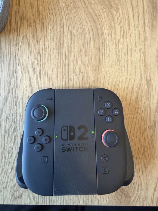 Nintendo switch 2 с 12 игри + калъф