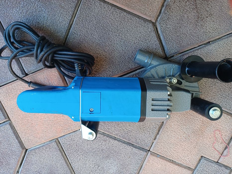 Masina de făcut caneluri  BAIER   BDN  452