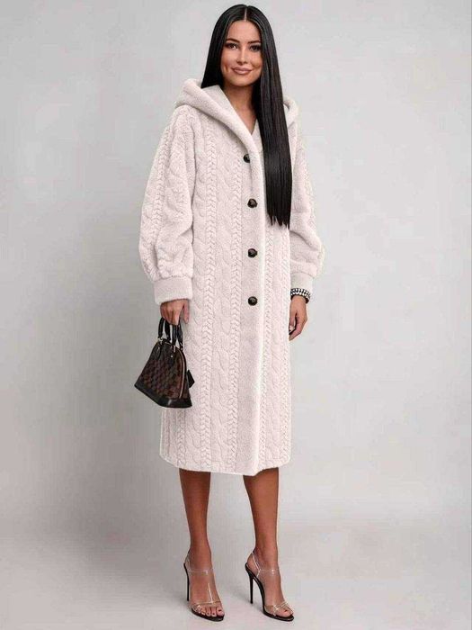 Дамски плътни жилетки