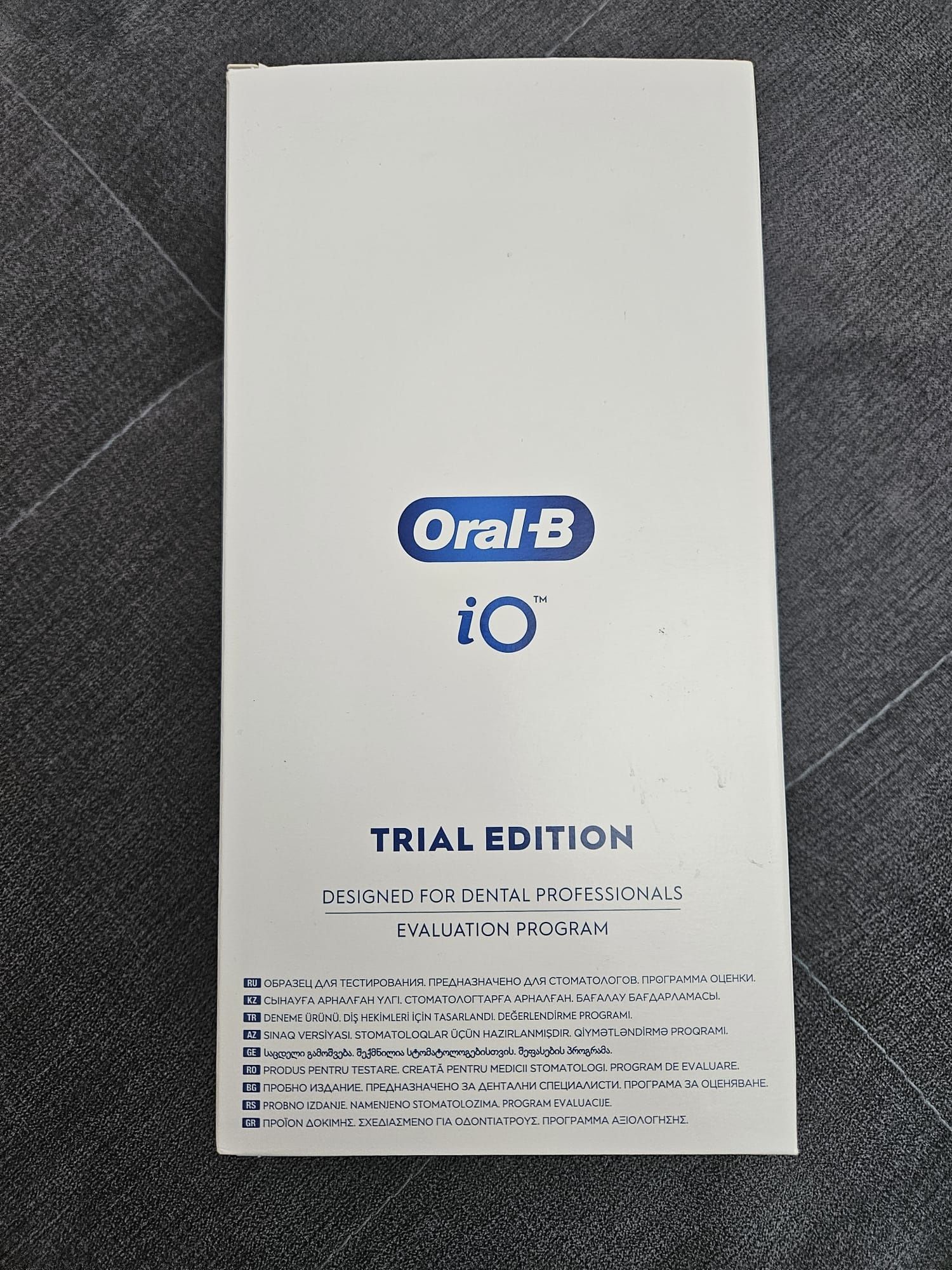 Periuta dinti OralB iO Trial Edition