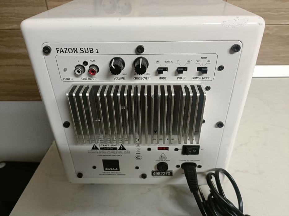 Dali Fazon SUB 1, subwoofer activ, perfect funcțional, bas rotund
