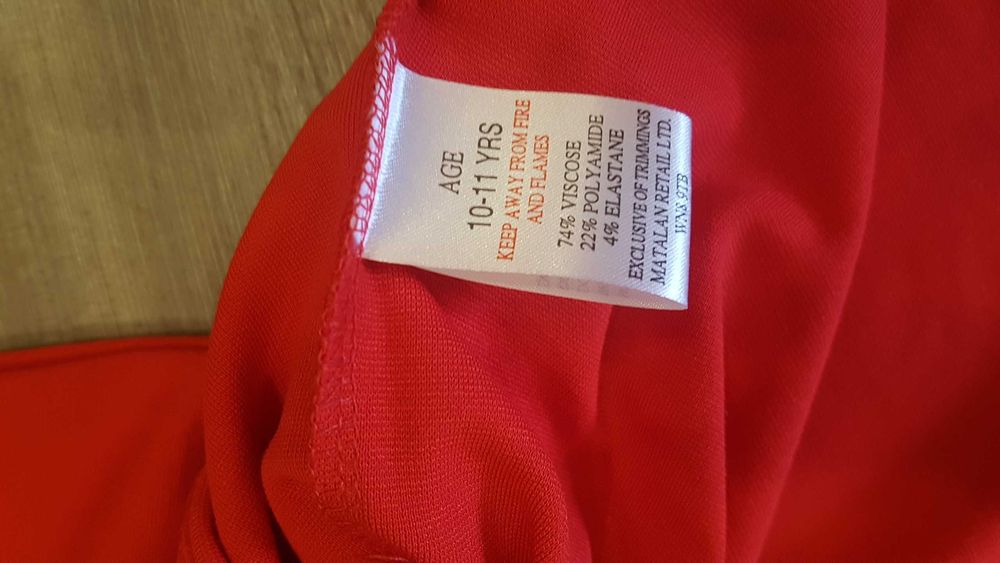 Rochie fete 9 - 11 ani, nouă -rosie