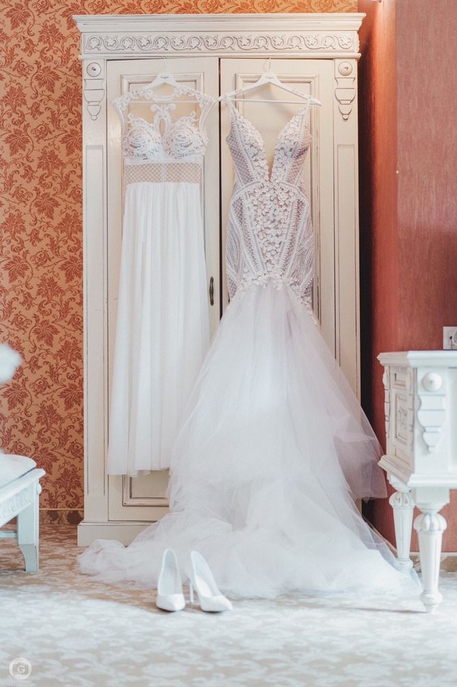 Сватбена дантелена рокля от Пембе Кенан русалка /бяла булчинска рокля