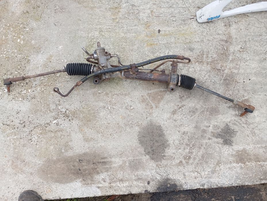Кормилна рейка Toyota Rav4 1