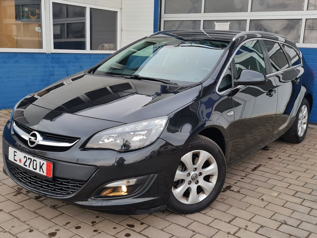 Opel Astra J 1.6cdti 2016 euro6 navi posibil schimb variante