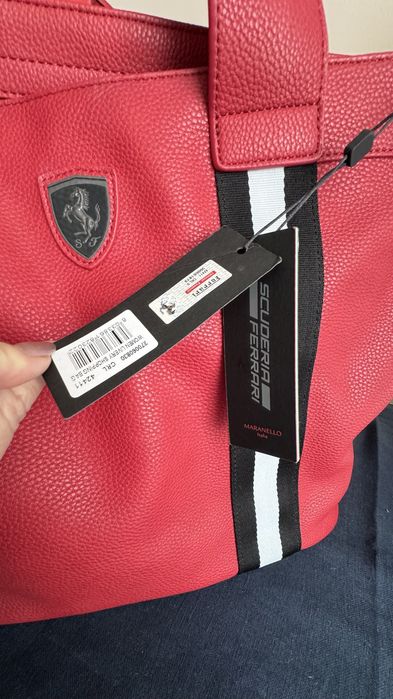 Scuderia Ferrari нова. Оригинална