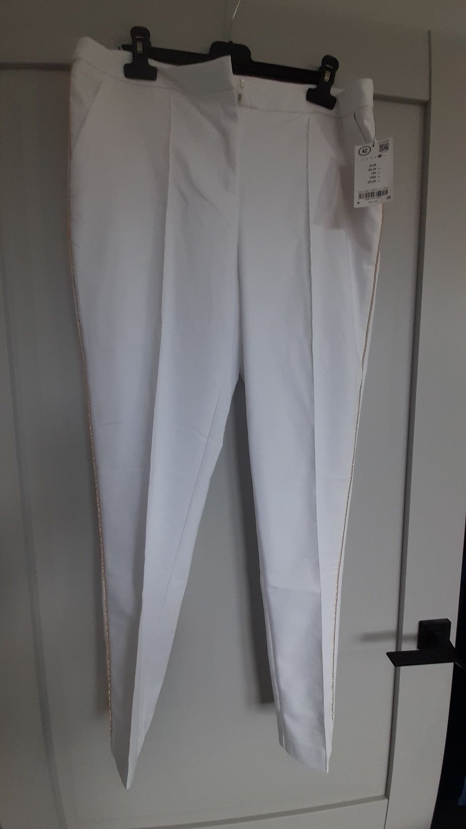 Pantaloni Orsay, eleganți, cu etichetă