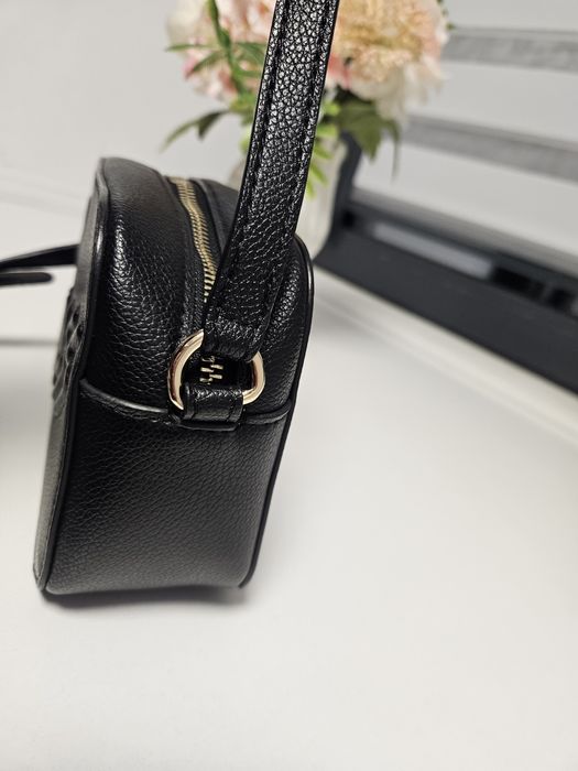 Guess дамски чанти