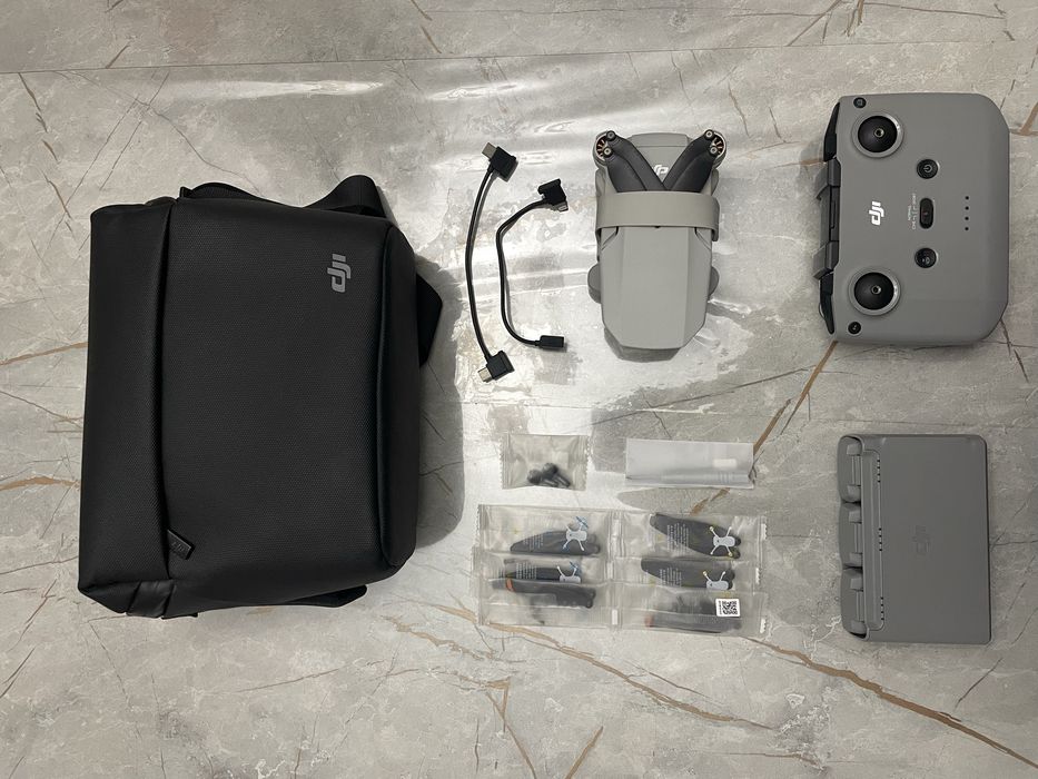 Dji mini 2 fly more combo