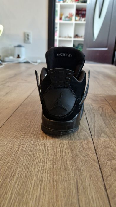 Jordan 4 Black Cat