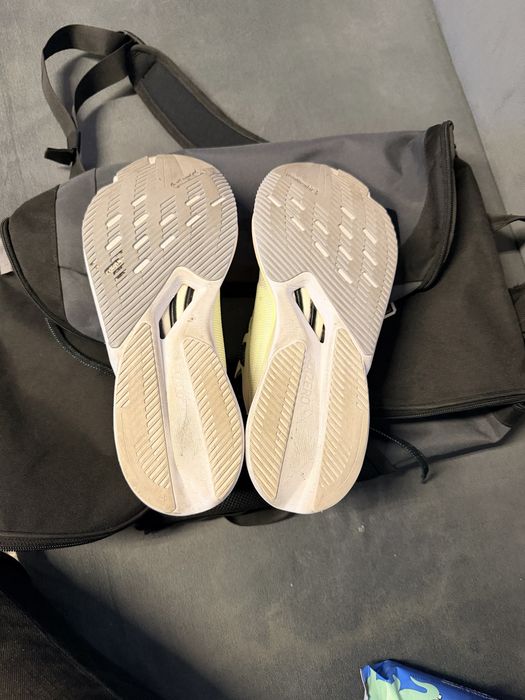 Vand adidasi Adidas Adizero Boston 12