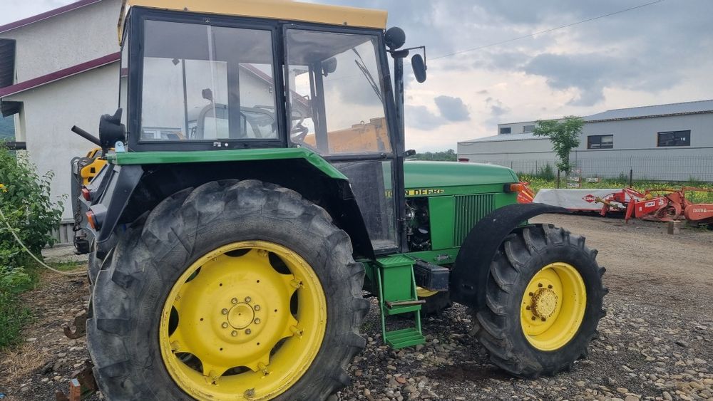 Tractor John Deere 1640  , fiat 415