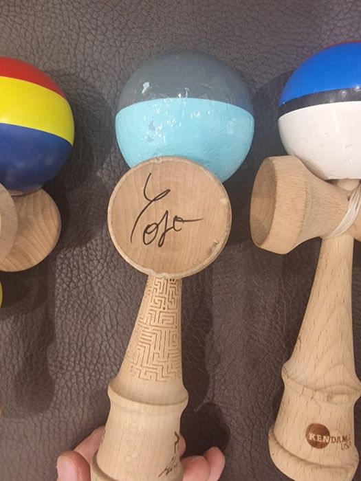 Vând kendame semnate de cojo si beestrong