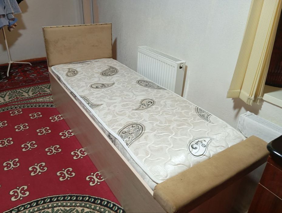 Продается б.у мягкий мебель хорошим состояния.