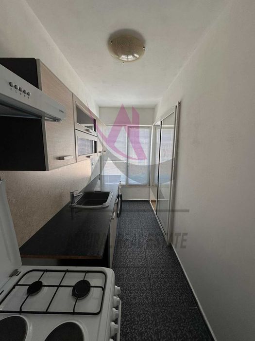 Дава се под наем Двустаен апартамент в Варна, Център - 65 кв.м за 400 € - Снимка #1