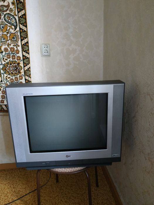 Продам рабочий телевизор