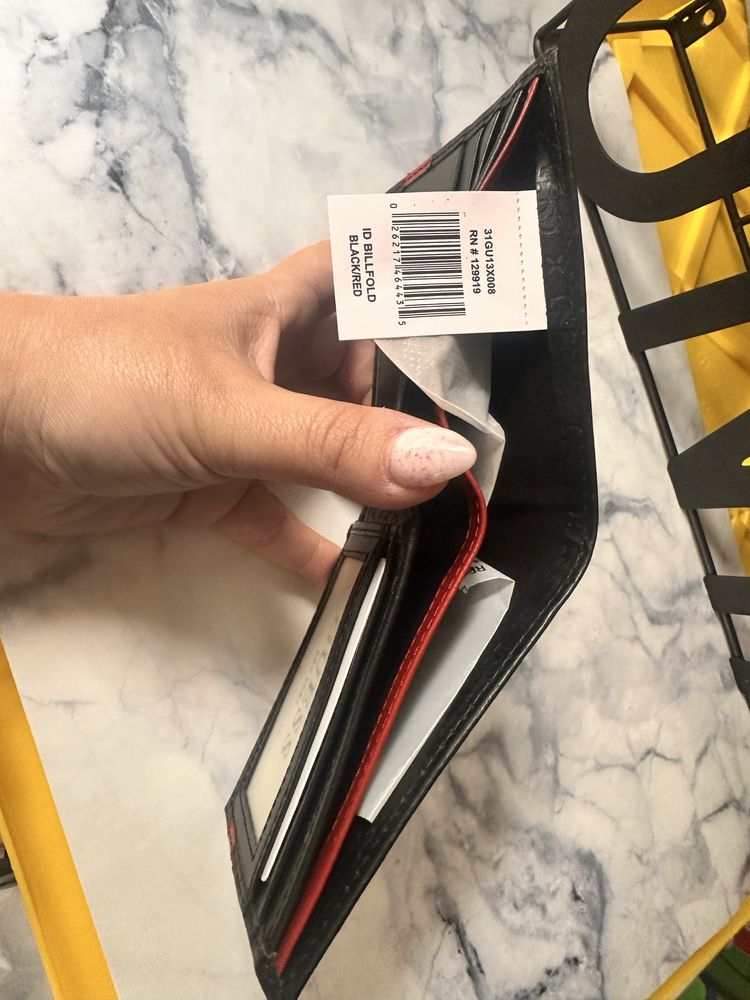 Мъжки Портфеили Guess и Calvin Klein
