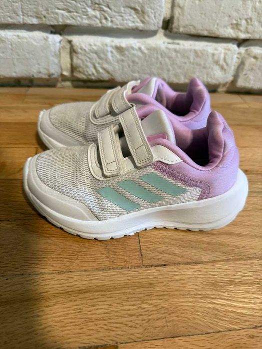 Маратонки Adidas, 28 номер