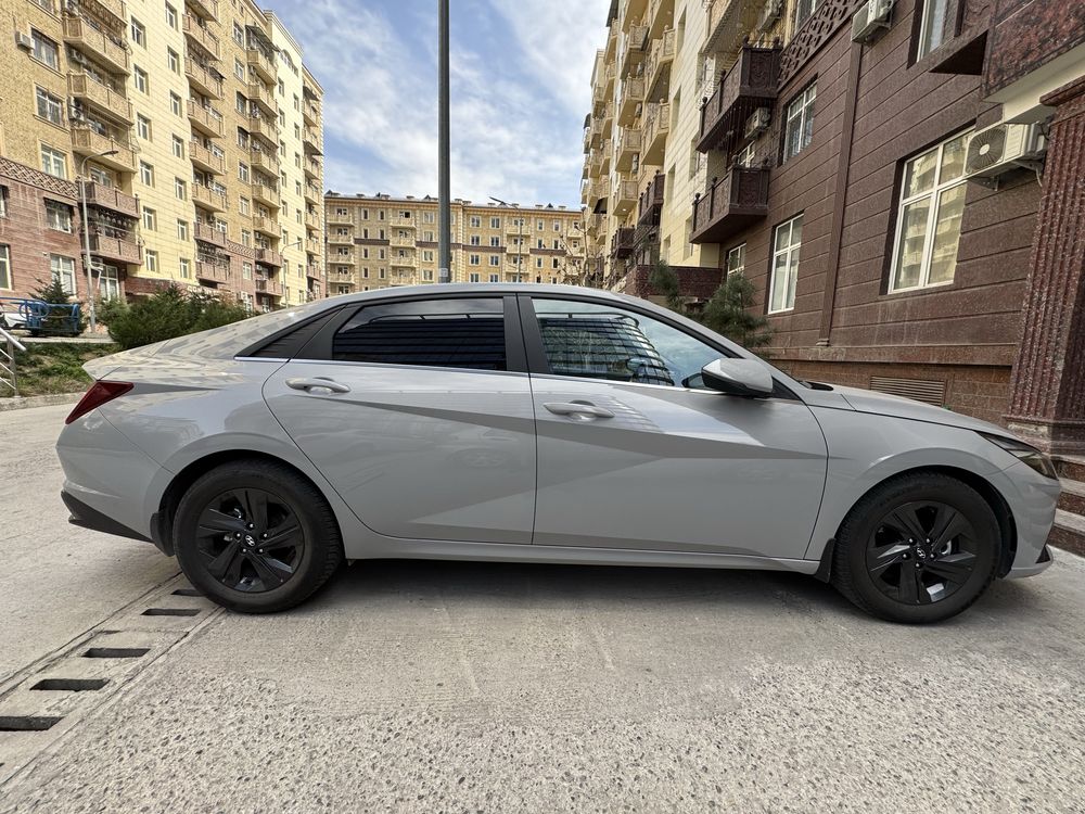 Hyundai elantra 1.6 full 2022 г.