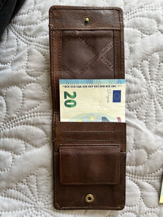 Портфейл естествена кожа