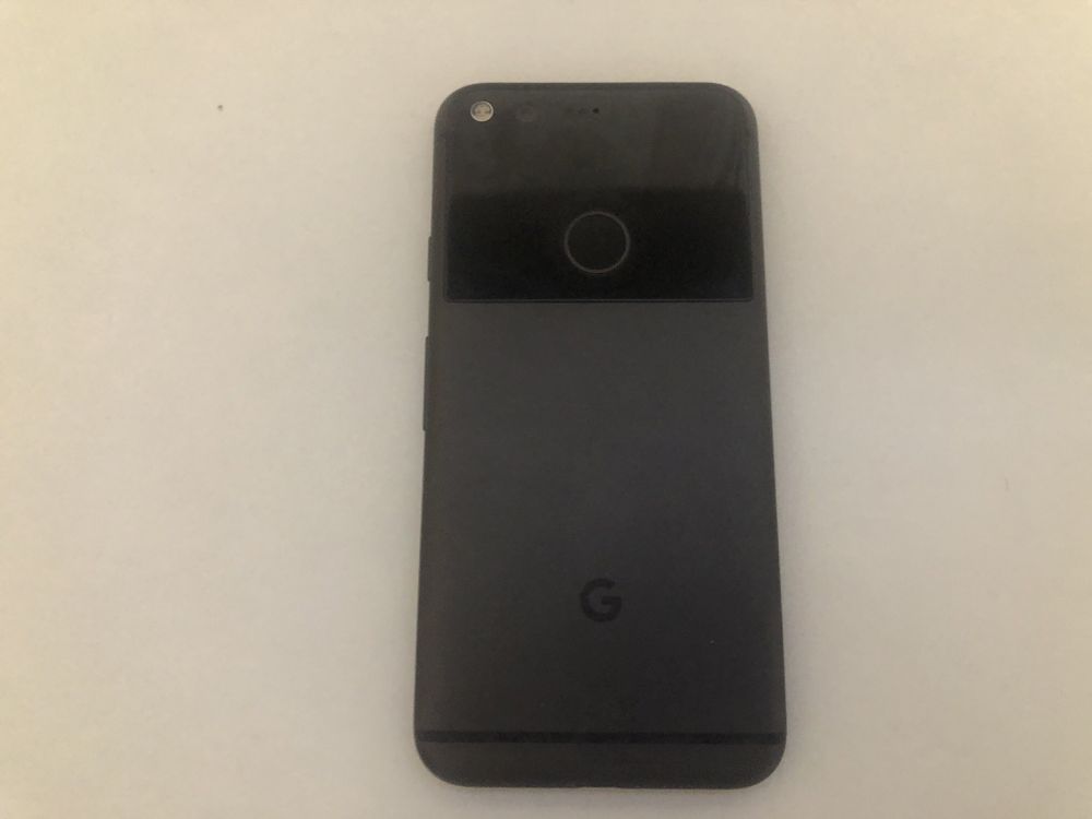 Продам google pixel 1 поколение