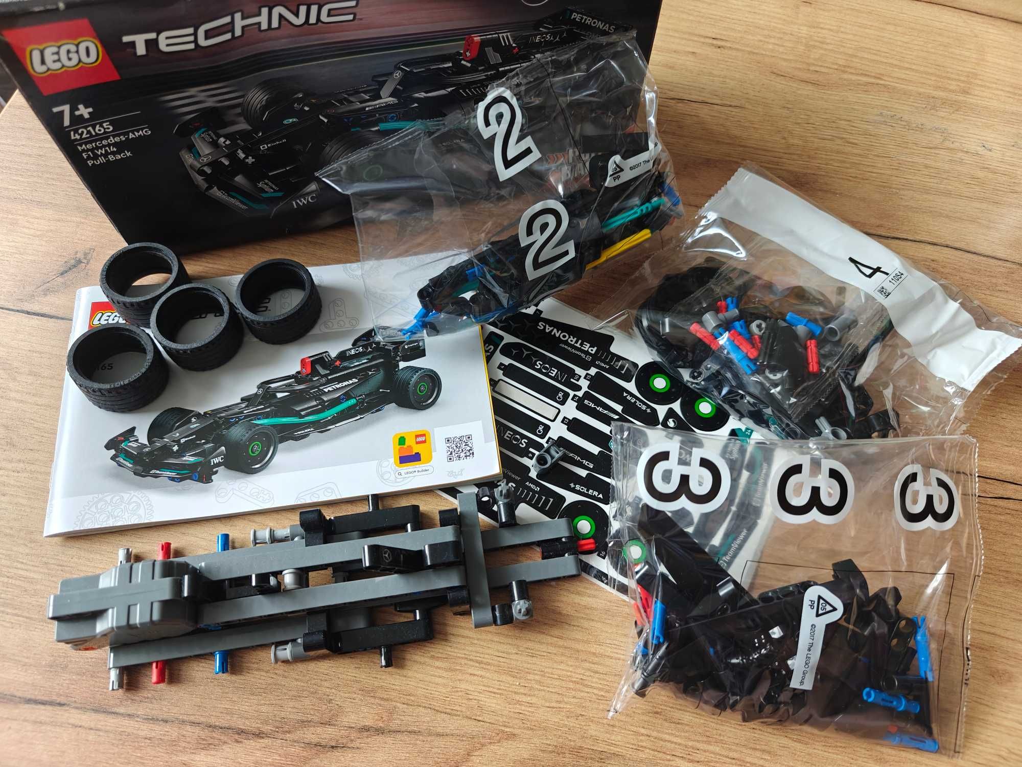 Конструктор LEGO Technic Formula 1 - Mercedes-AMG F1