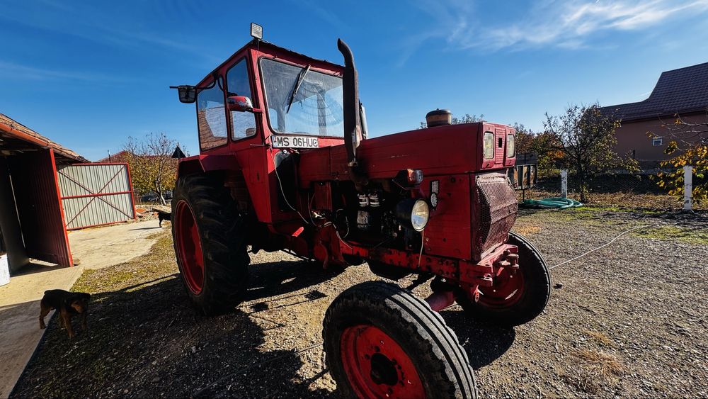 Tractor U650 inmatriculat !! Cu carte si talon si toate actele la zii