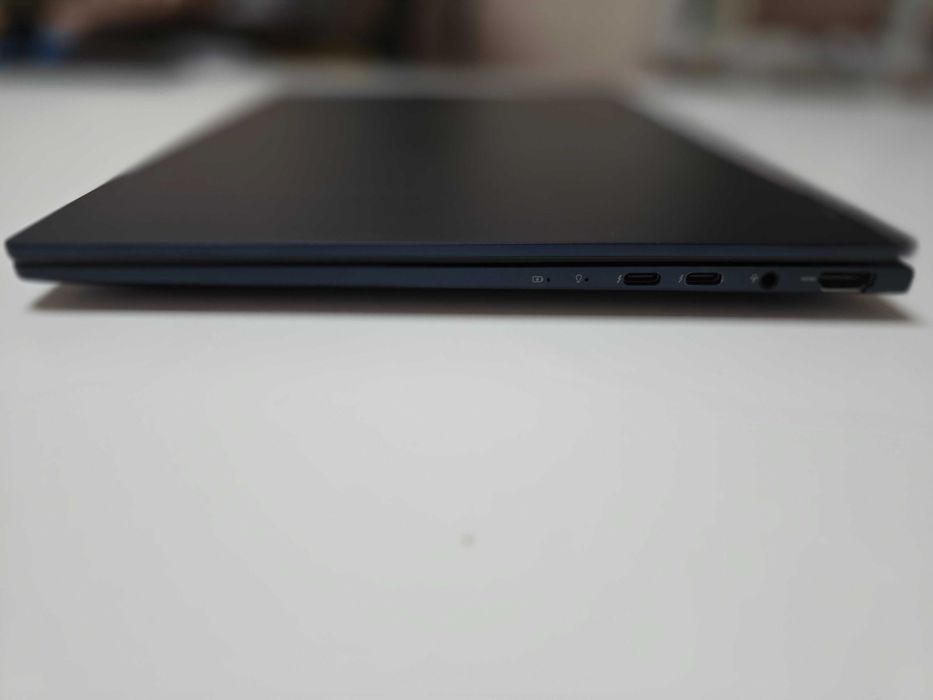 ASUS ZenBook 14 UX3405MA