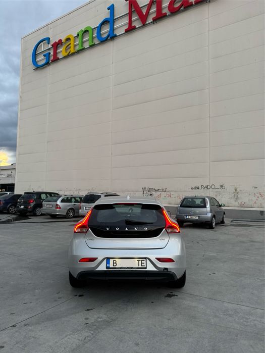Volvo V40 D2 Автоматик