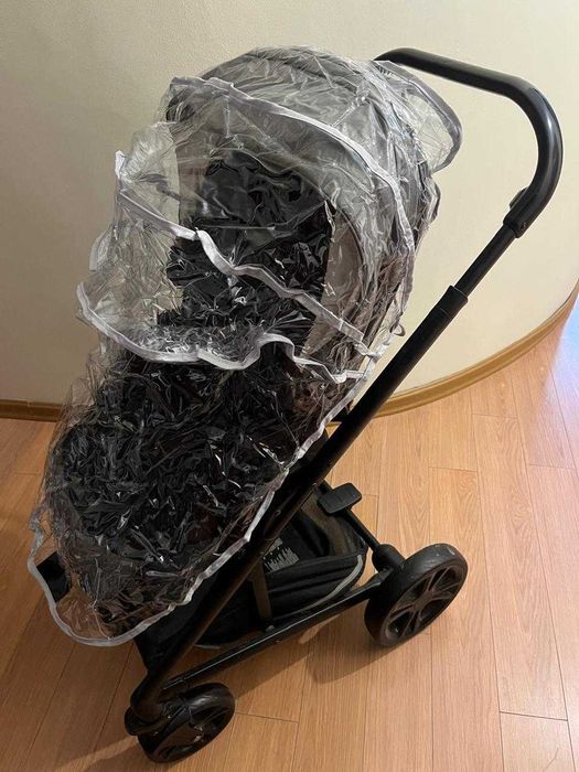 Коляска прогулочная