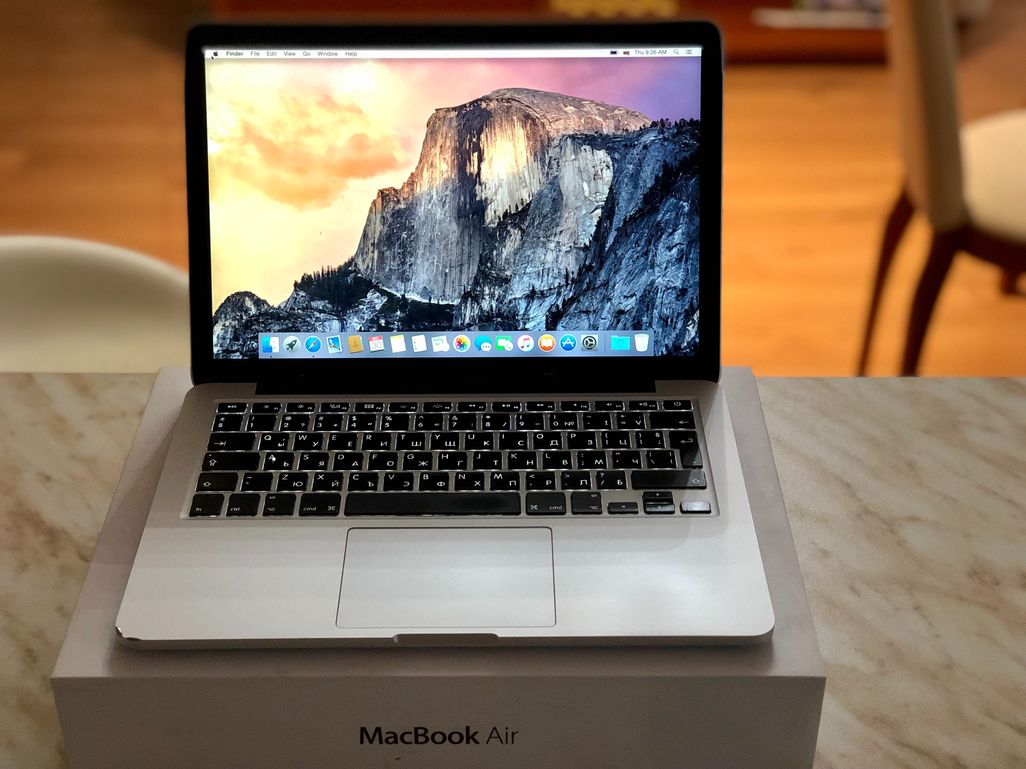 MacBook Pro (Retina, 13-inch, 2015) 8GB, 250GB