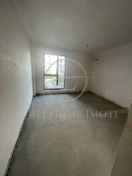 Продава се Тристаен апартамент в Пловдив, Христо Смирненски - 110 кв.м за 2550 €/кв.м - Снимка #2