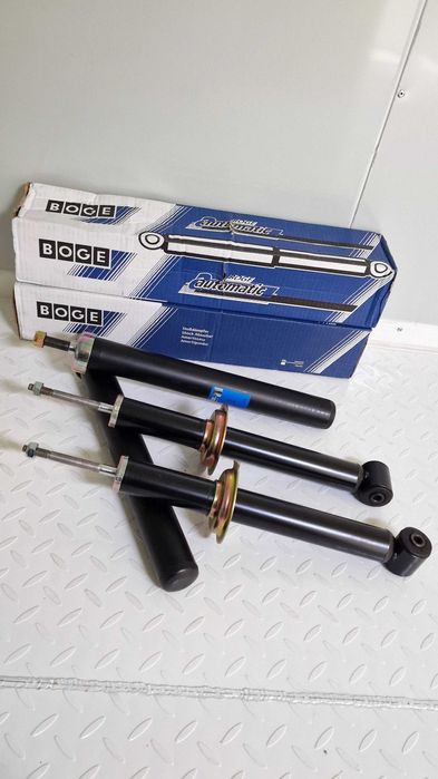 Амортизаторы BOGE на Ауди 80 (В3) комплект 4 шт. новые, Германия.