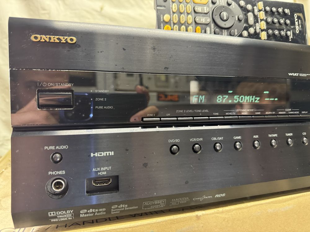 Onkyo TX-SR607 resiver качествен