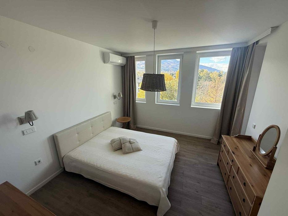 Дава се под наем Четиристаен апартамент в София, Симеоново - 150 кв.м за 1799 € - Снимка #4