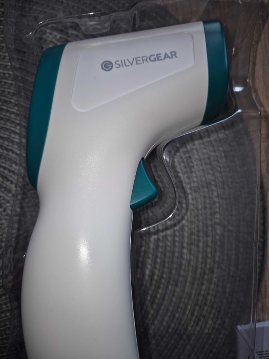 Безконтактен Термометър за измерване на температурата деца и възрастни