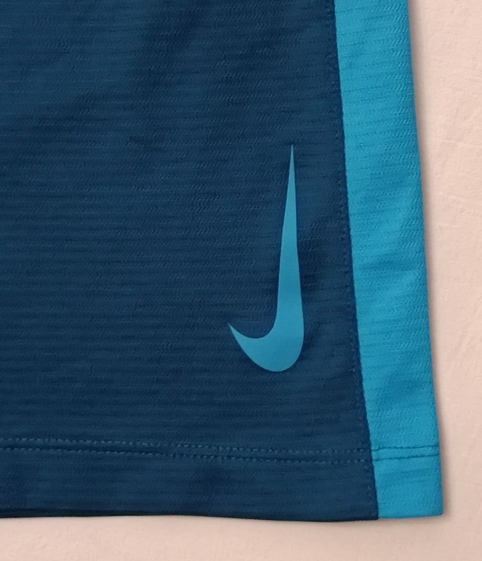 Nike DRI-FIT Shorts оригинални гащета ръст 137-147см Найк шорти