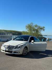 Vând mercedes E350 coupe