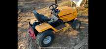 Tractoraș de tăiat gazon 3800 lei