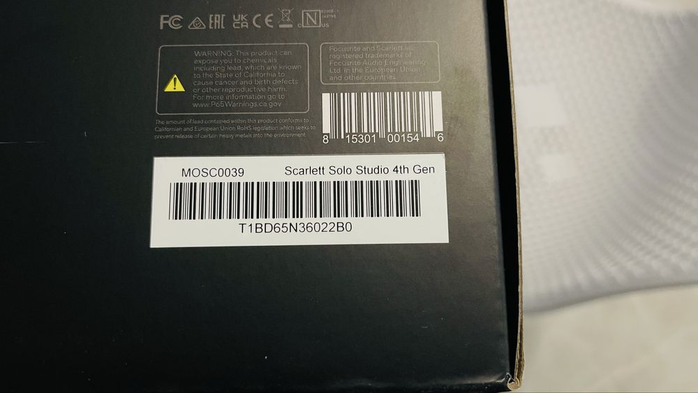 Focusrite Scarlett Solo Studio 4th Gen bundle–nou, cu bon și garanție