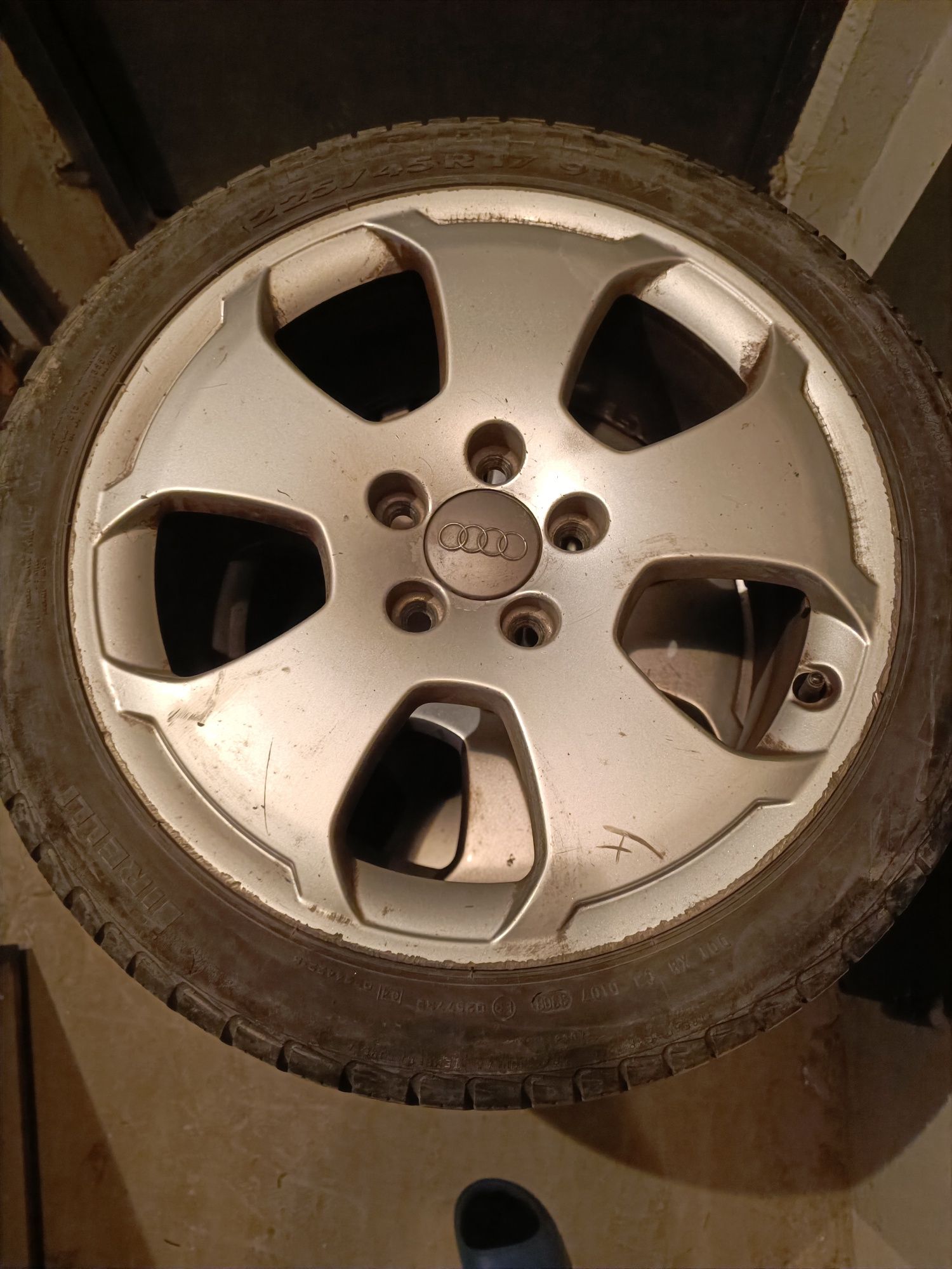 Джанти с гуми за Audi,Seat, VW 5x112 17 цола