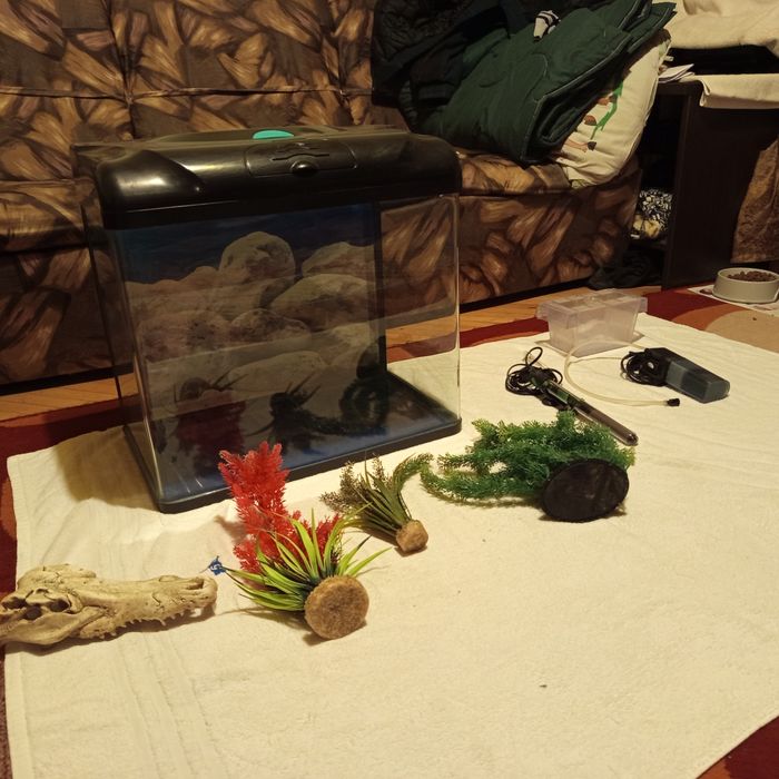 Аквариум 60л+цялостно обурудване