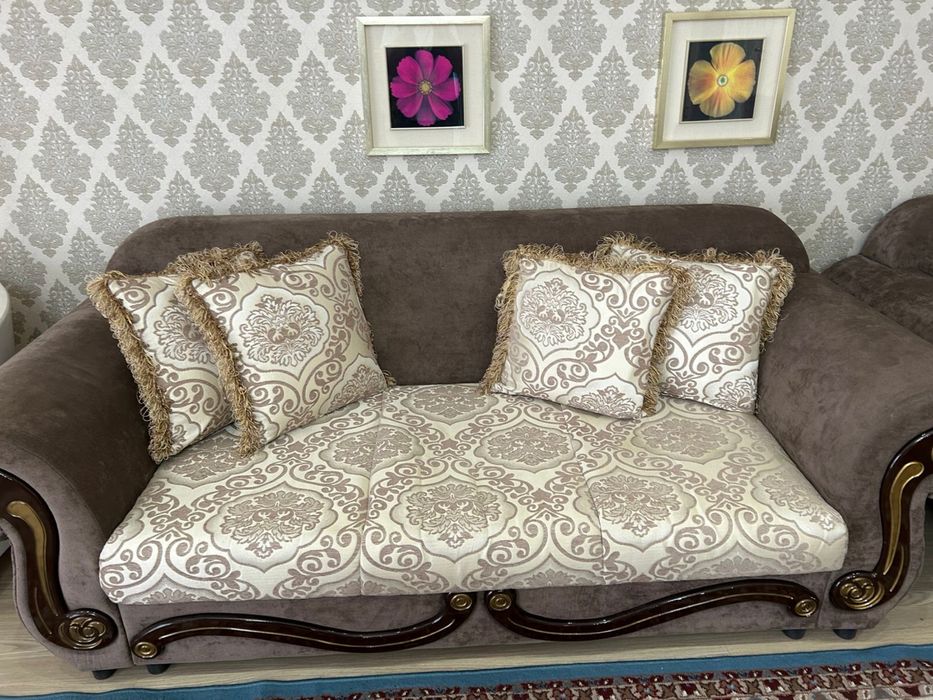 Продам диваны 3-2-1