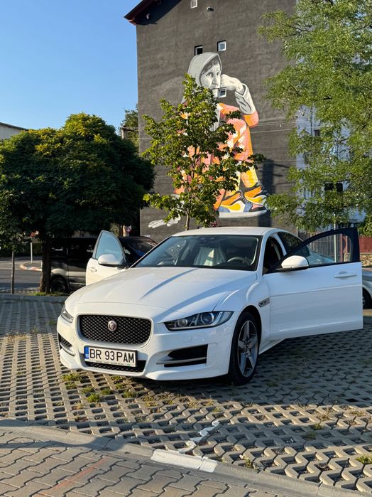 Jaguar XE AWD R-Sport