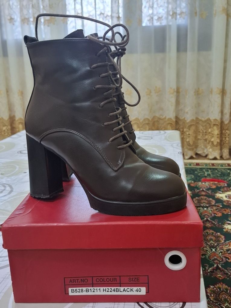 Ayollar Etigi, qishgi