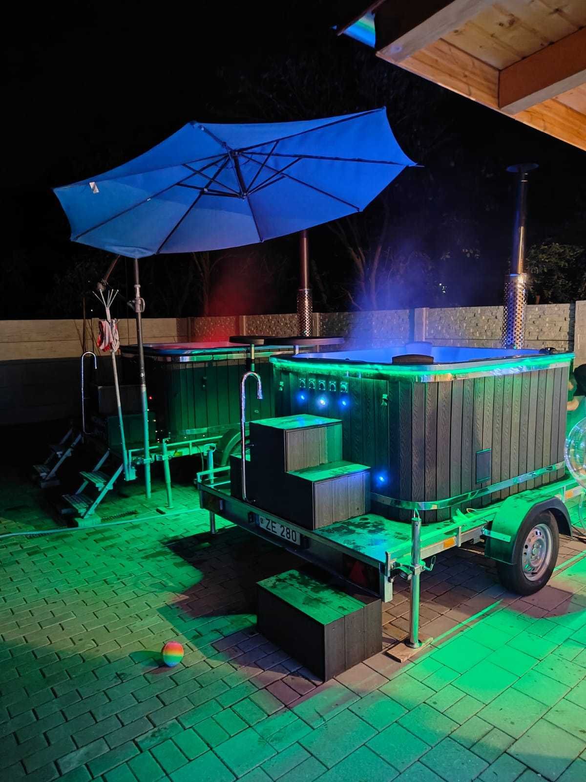 Ciubar tip jacuzzi mobil de inchiriat