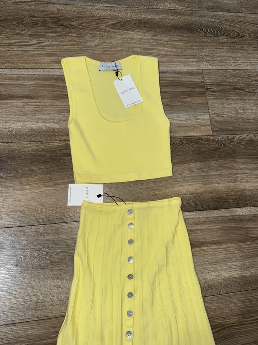 Alice Evis butter yellow пола и топ